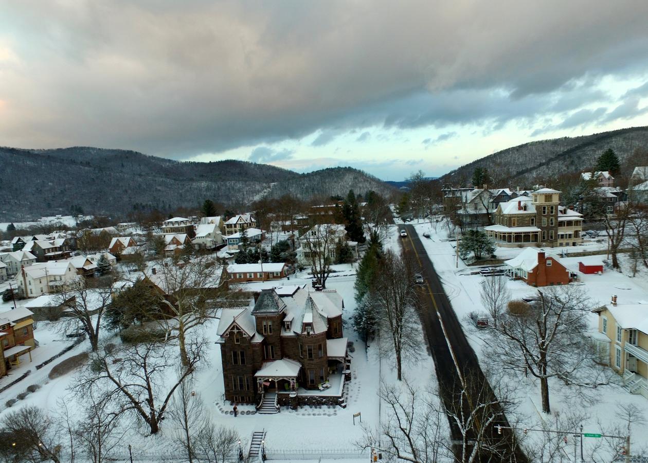 Reynolds Mansion Bed and Breakfast Bellefonte Εξωτερικό φωτογραφία