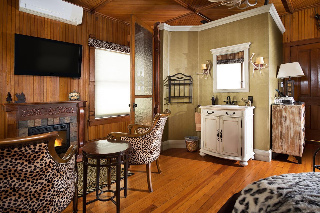 Reynolds Mansion Bed and Breakfast Bellefonte Εξωτερικό φωτογραφία